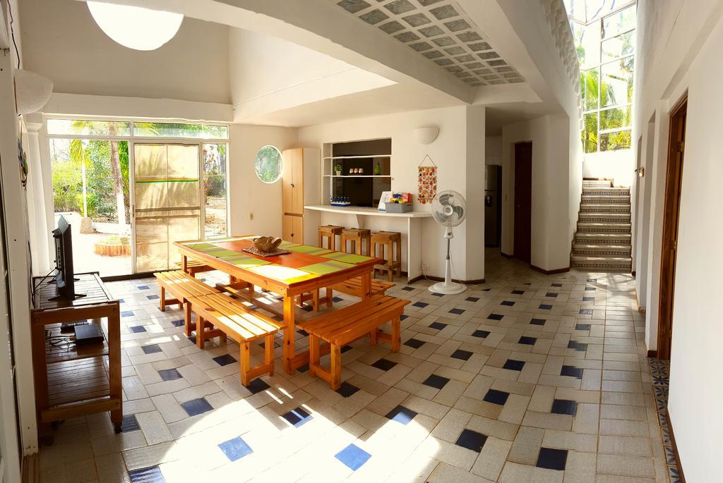 Coral House San Andres Hotel Exterior photo