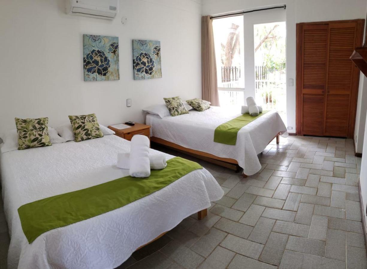 Coral House San Andres Hotel Exterior photo